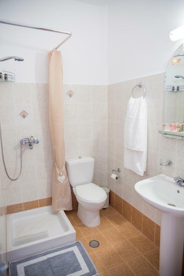 Ferienwohnung Chara'S Sea View House CCharaki Exterior foto